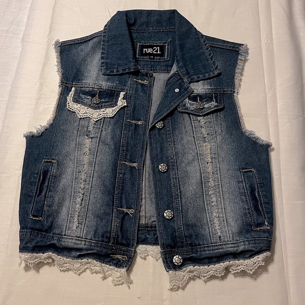 Rue21 lace accented denim vest - M